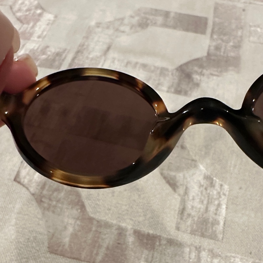 Dolce & Gabana Tortoise Shell Round Sunglasses - Picture 4 of 8